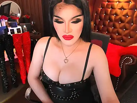 Snapshot of devongarcia chatting on 11-07-25, 03:28 devongarcia online show from 11-07-25, 03:28