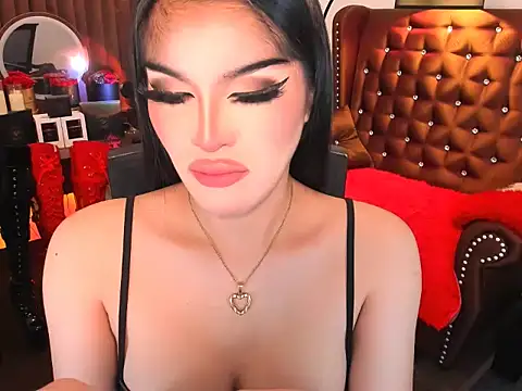 Snapshot of devongarcia chatting on 11-21-25, 07:40 devongarcia online show from 11-21-25, 07:40