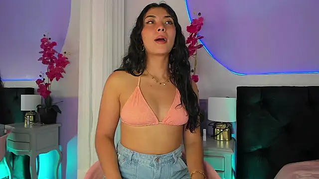  HAANNAH  online show from 09-15-25, 07:47