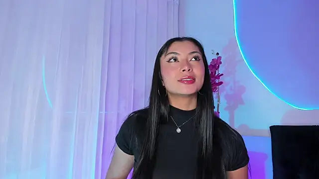  HAANNAH  online show from 12-13-25, 07:53