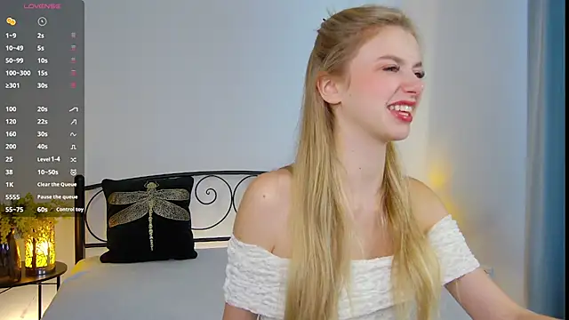 KelsiWest online show from 09-20-25, 05:52