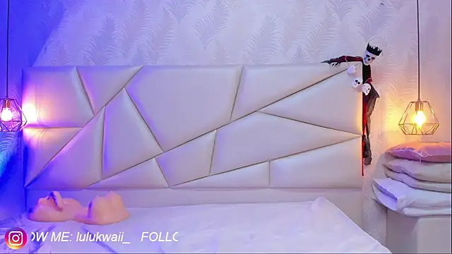 Snapshot of lulukawai16 chatting on 10-15-25, 07:14 lulukawai16 online show from 10-15-25, 07:14