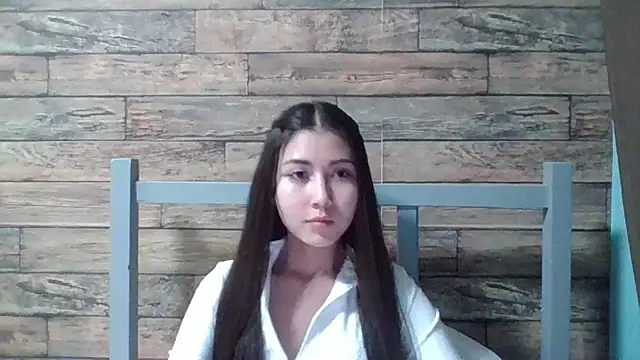 Virginia Hicks online show from 10-02-25, 07:21