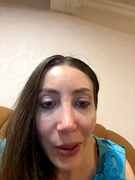 HellaryTourent online show from 09-11-25, 04:29