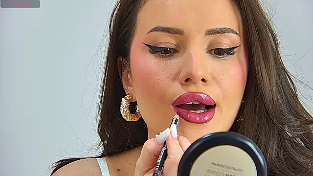 Snapshot of EmilyNovaa chatting on 03-07-26, 07:11 EmilyNovaa online show from 03-07-26, 07:11