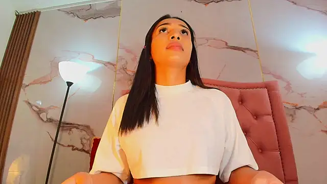 AlyaThompson online show from 04-25-26, 04:37