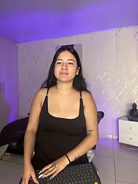 chloekitty69 online show from 11-06-25, 11:33