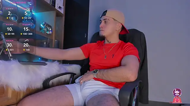 Snapshot of Gael_williams1 chatting on 11-14-25, 07:56 Gael williams1 online show from 11-14-25, 07:56