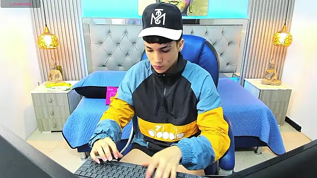 SamBlack  online show from 02-17-26, 03:29