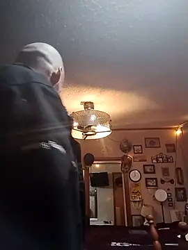 BonnienClyde5421 online show from 02-25-26, 01:59