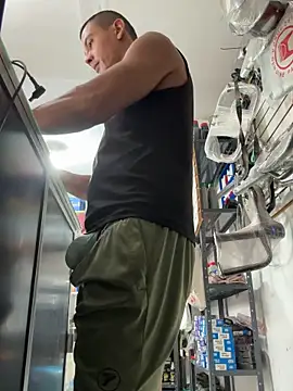 Terra-22cm online show from 09-18-25, 02:52