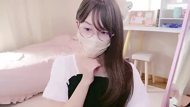 Snapshot of SAYORIxo chatting on 10-26-25, 12:49 SAYORIxo online show from 10-26-25, 12:49