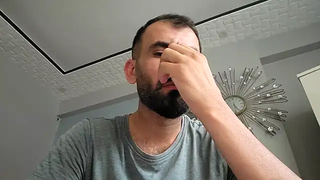 Snapshot of Apooabe chatting on 10-05-25, 03:21 Apooabe online show from 10-05-25, 03:21