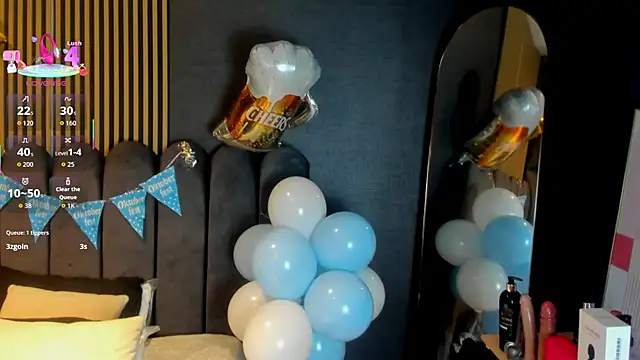 Gina 77 online show from 09-24-25, 12:19