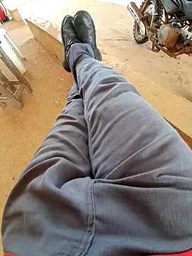 Negodabenga online show from 11-23-25, 05:13