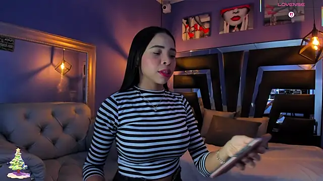 anne-brown13 online show from 12-04-25, 01:42