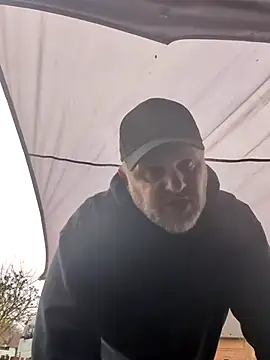 Snapshot of Wir2002Paar chatting on 02-22-26, 02:04 Wir2002Paar online show from 02-22-26, 02:04