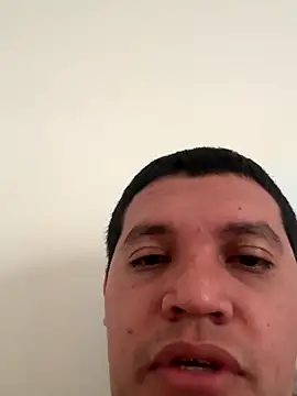 Snapshot of michael877675 chatting on 10-10-25, 11:37 michael877675 online show from 10-10-25, 11:37