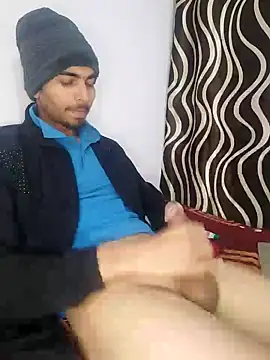 Sweetfucker  online show from 12-05-25, 08:34