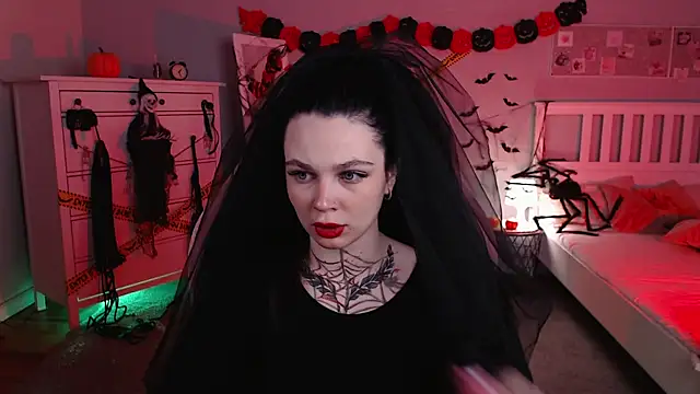 Snapshot of Michela_Fruet chatting on 10-29-25, 01:08 Michela Fruet online show from 10-29-25, 01:08