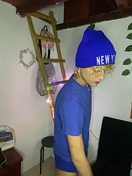 Bryan ale22 online show from 09-22-25, 05:53