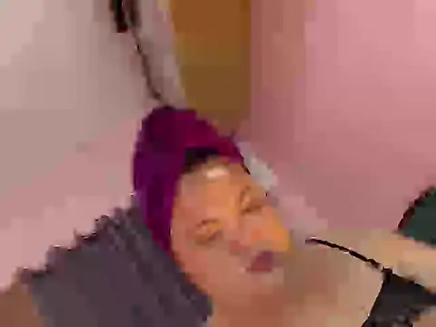 Snapshot of fallen_angel08 chatting on 09-17-25, 11:45 fallen angel08 online show from 09-17-25, 11:45