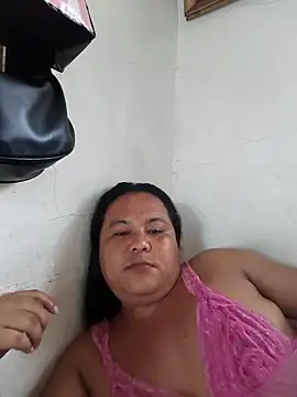 Snapshot of fallen_angel08 chatting on 10-04-25, 05:49 fallen angel08 online show from 10-04-25, 05:49