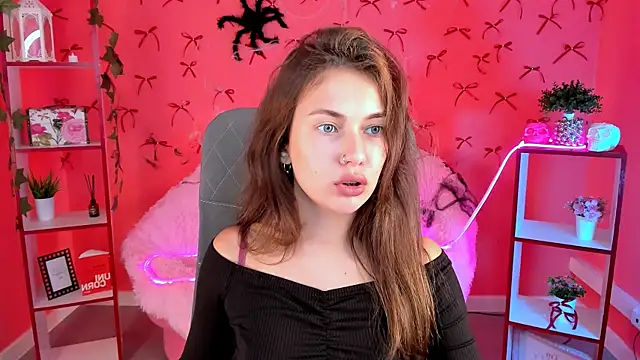 Snapshot of SeaJorji chatting on 10-21-25, 09:21 SeaJorji online show from 10-21-25, 09:21