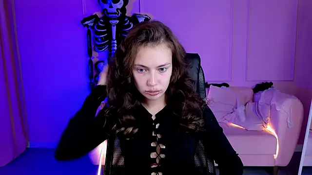 Snapshot of SeaJorji chatting on 10-27-25, 01:15 SeaJorji online show from 10-27-25, 01:15