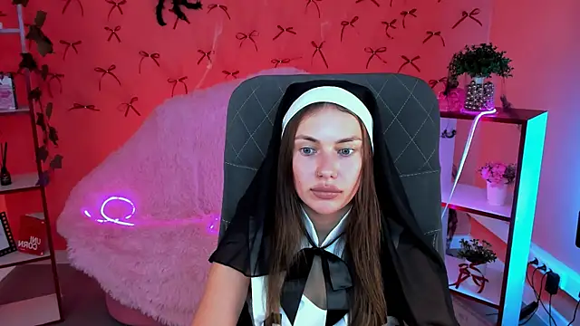 Snapshot of SeaJorji chatting on 10-31-25, 09:43 SeaJorji online show from 10-31-25, 09:43