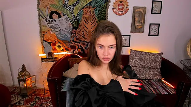 Snapshot of SeaJorji chatting on 11-08-25, 01:11 SeaJorji online show from 11-08-25, 01:11