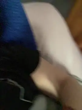 snow doll online show from 04-23-26, 02:30