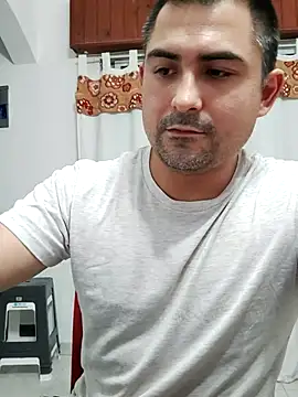 Snapshot of Bradd_32 chatting on 03-01-26, 03:41 Bradd 32 online show from 03-01-26, 03:41