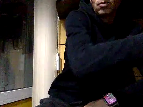 Snapshot of adiluci1 chatting on 11-03-25, 06:42 adiluci1 online show from 11-03-25, 06:42