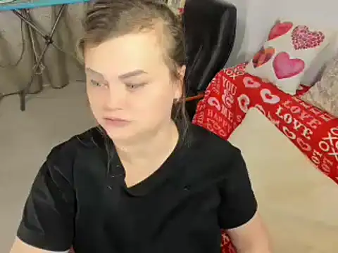 Snapshot of MildMature chatting on 12-02-24, 09:06 MildMature online show from 12-02-24, 09:06