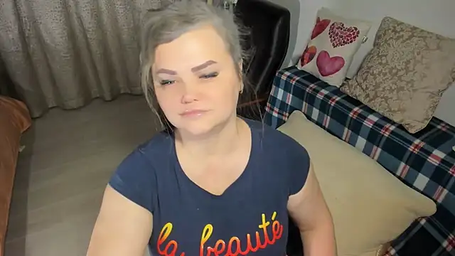 Snapshot of MildMature chatting on 01-11-25, 03:13 MildMature online show from 01-11-25, 03:13