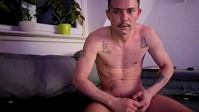 GayBoy 28 32 online show from 12-14-25, 03:34