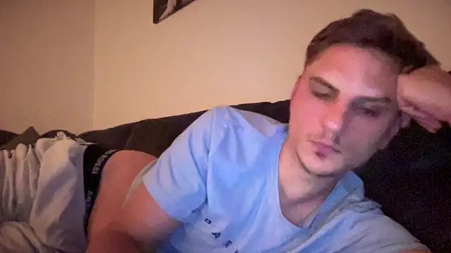 Sweetbooy90 online show from 05-17-26, 09:00