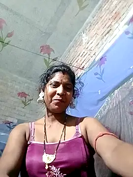 Snapshot of Savita992 chatting on 04-30-26, 09:30 Savita992 online show from 04-30-26, 09:30