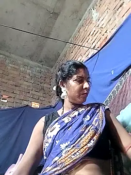 Snapshot of Savita992 chatting on 05-09-26, 09:47 Savita992 online show from 05-09-26, 09:47