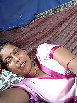 Snapshot of Savita992 chatting on 06-04-26, 06:41 Savita992 online show from 06-04-26, 06:41