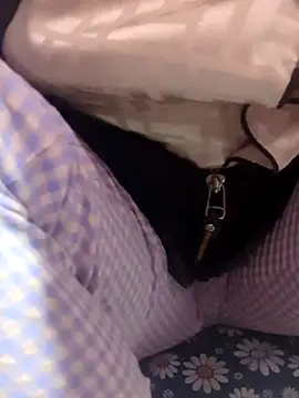 Snapshot of opna8 chatting on 02-01-26, 12:37 opna8 online show from 02-01-26, 12:37