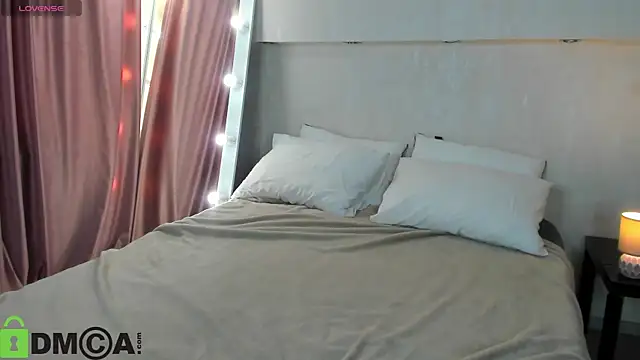 Adelina Bliss online show from 04-27-26, 01:14