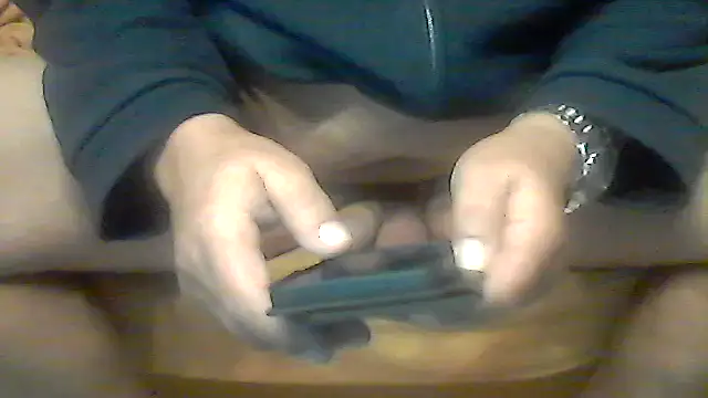 Snapshot of Knabenpenis@xh chatting on 10-19-25, 08:48 Knabenpenisxh online show from 10-19-25, 08:48