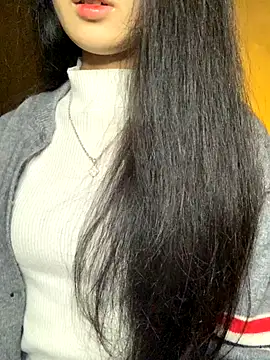 Nhinhi18 online show from 12-15-25, 02:54