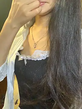 Nhinhi18 online show from 03-31-26, 02:39