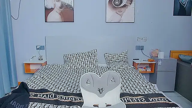 Snapshot of ciaodong chatting on 10-29-25, 02:19 ciaodong online show from 10-29-25, 02:19