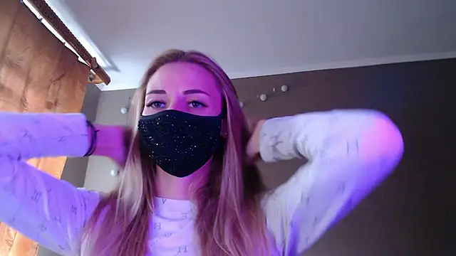 Iris lave online show from 09-30-25, 02:22