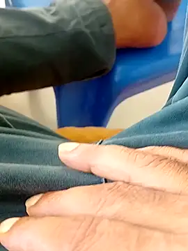 Snapshot of hackyourpussy@xh chatting on 11-05-25, 09:20 hackyourpussyxh online show from 11-05-25, 09:20