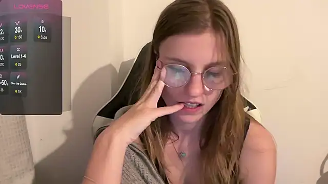 BustyKellyXXX online show from 12-14-25, 07:51